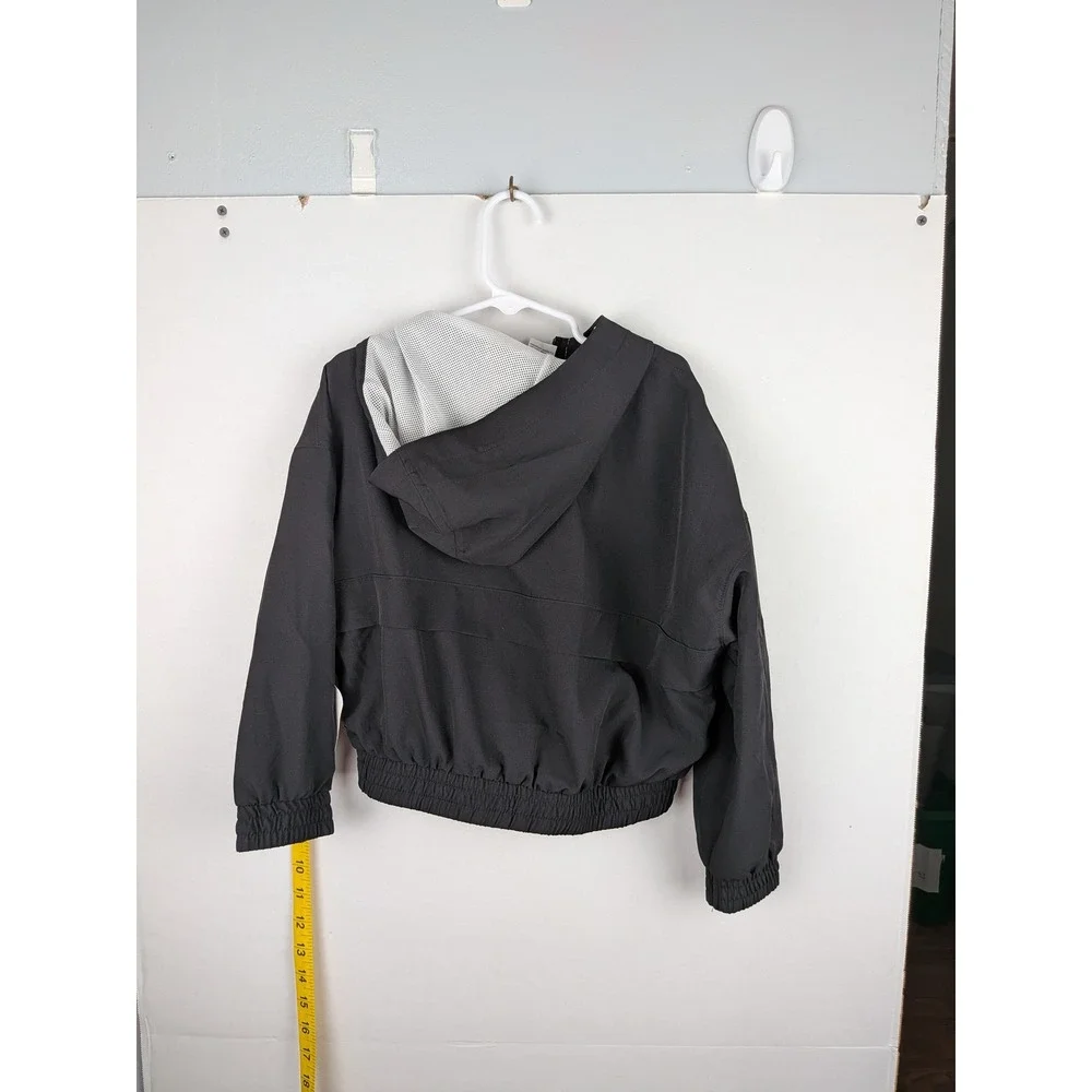 Reebok Boys Black Half Zip Windbreaker Jacket Mesh Hood XS REG251OW03